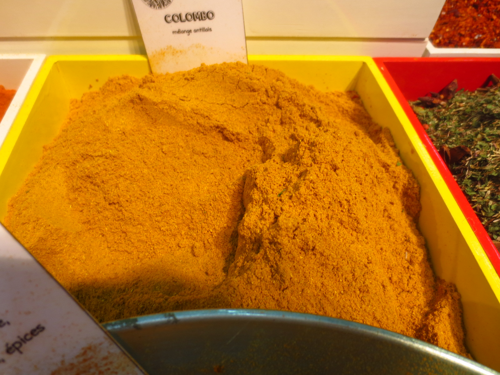 FIND OUT MORE ABOUT COLOMBO SPICES